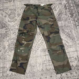 mnml Cargo Pants Camo Sz. 30 Mens